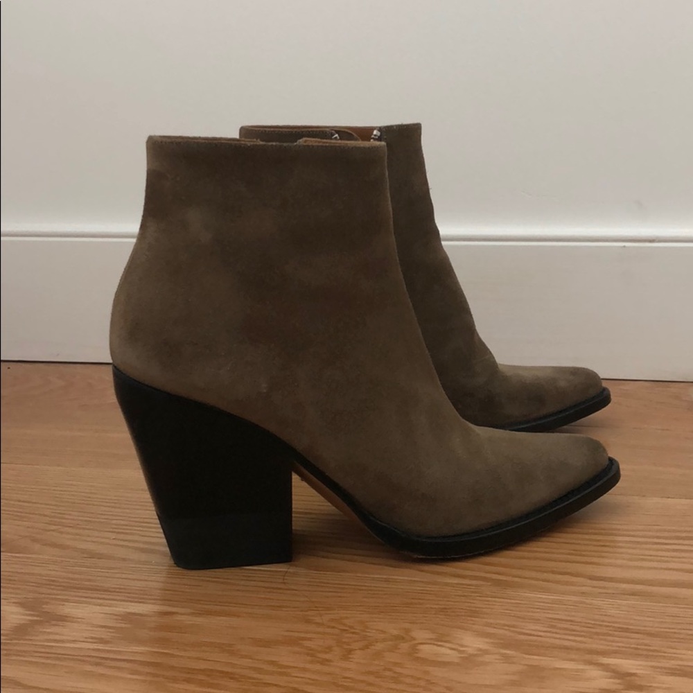 Chloé suede booties